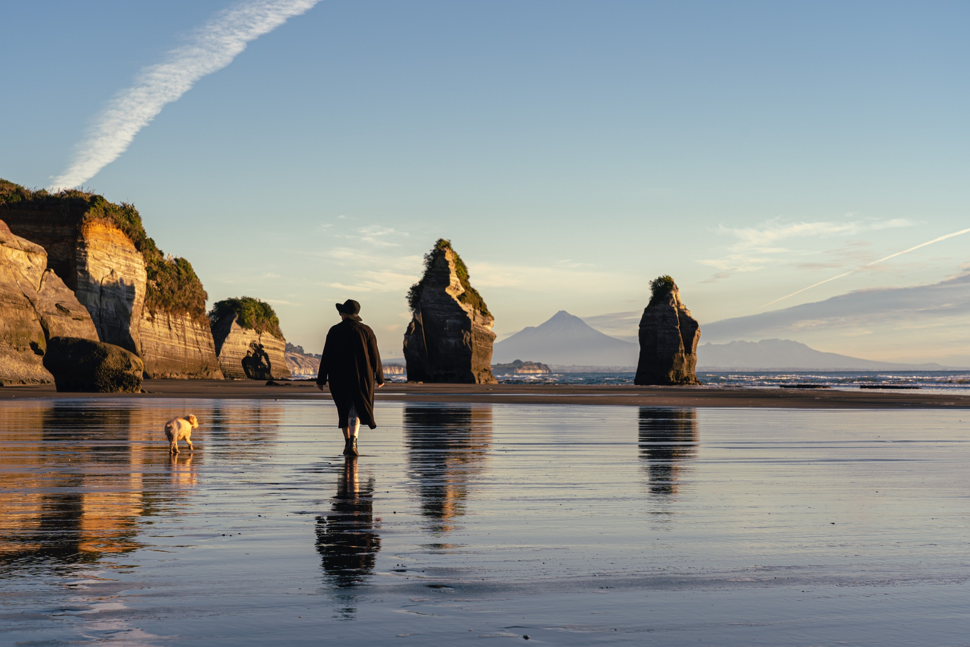 Tongaporutu three sisters mountain - Credit: Taranaki Story